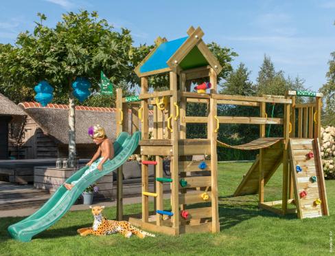 Jungle Nomad | Houten speeltoestel met glijbaan & Wiebelbrug